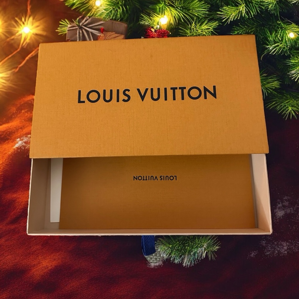 Louis Vuitton Storage & Gift Box with Drawer 9 x 5 x 2 inches - Picture 5 of 6